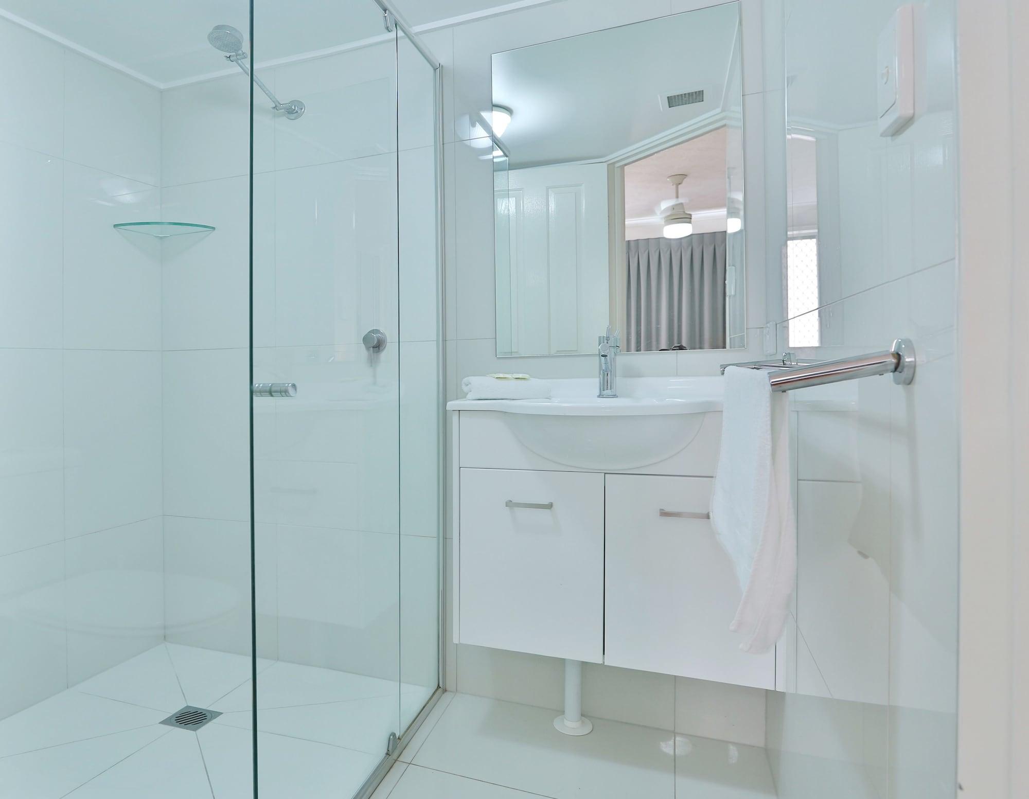 K Surfers Paradise Apartment *