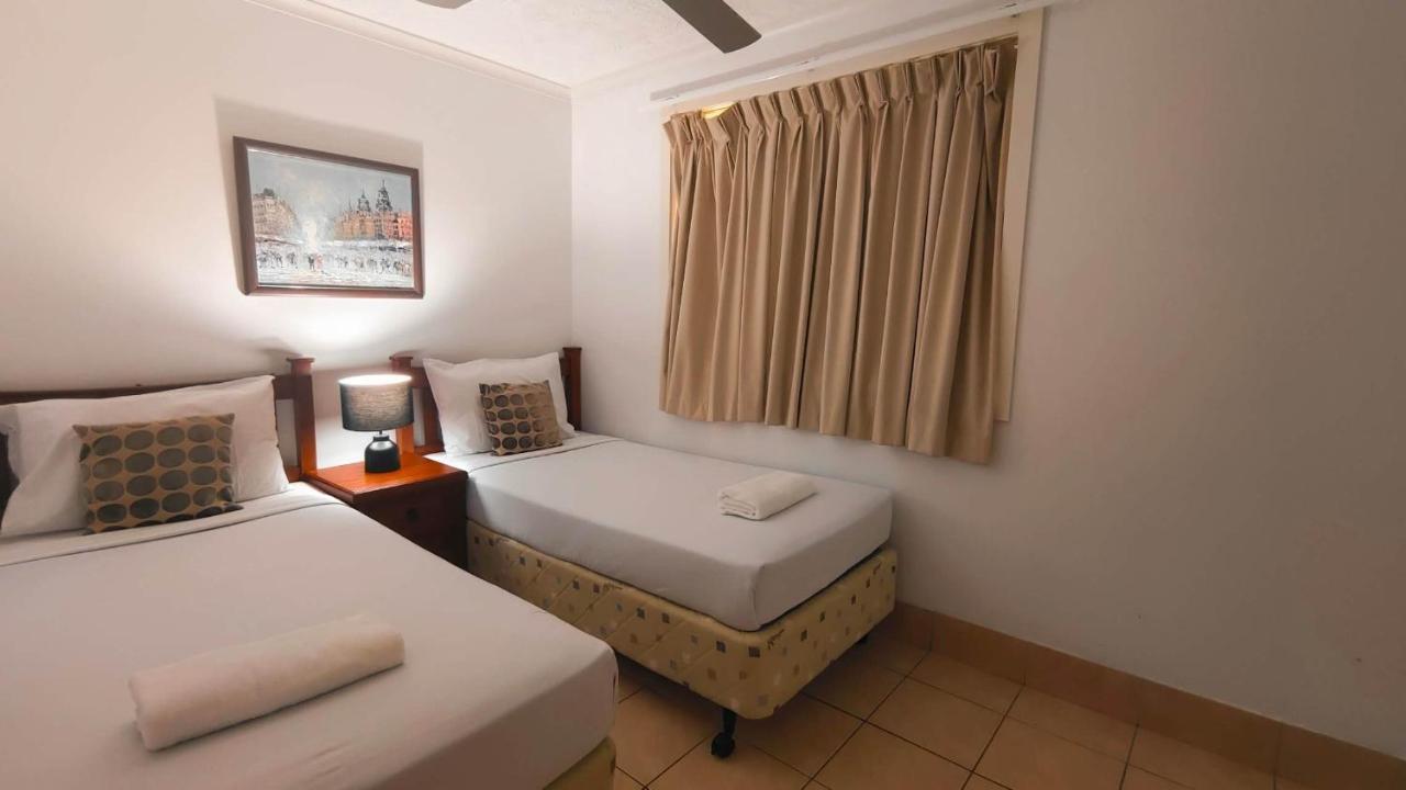 K Surfers Paradise Apartment